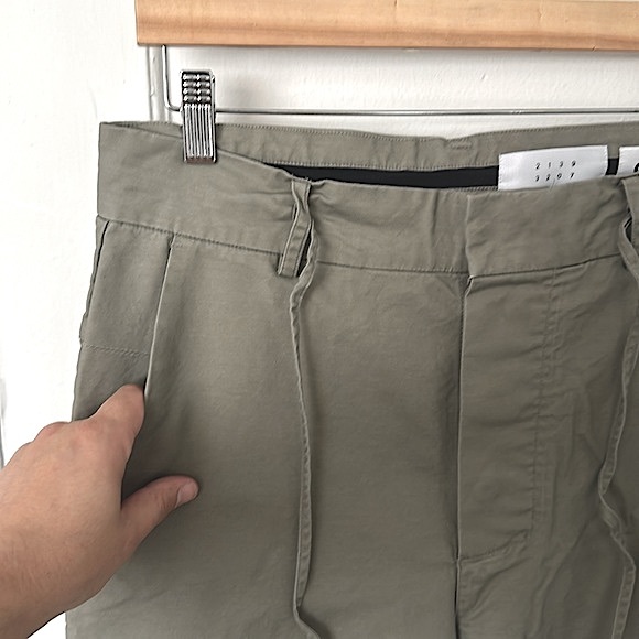 Chapter - Picture 3 of 16